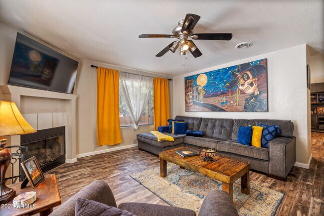 Building Photo - 3361 W Hansen