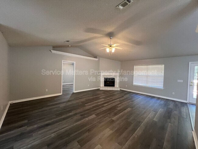 Building Photo - 4830 Timberland Dr