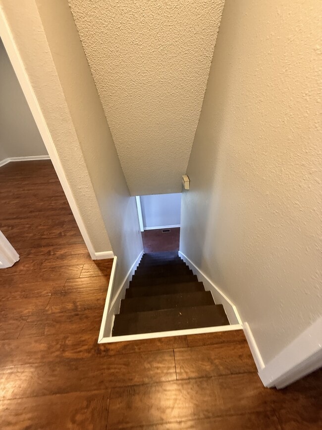 Building Photo - 151 Cherokee Dr