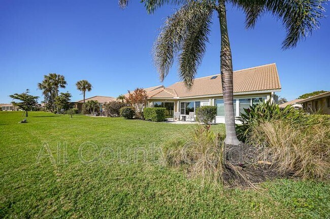 Building Photo - 8377 Parkside Dr