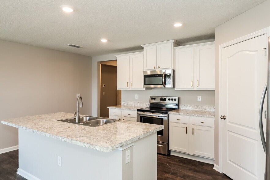 Building Photo - 2227 Pebble Point Dr