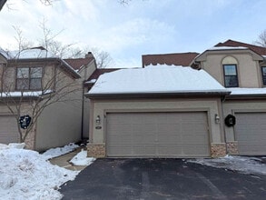 Building Photo - 124 Barton Cir