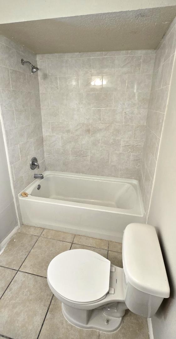Building Photo - 872 Aspenwood Cir