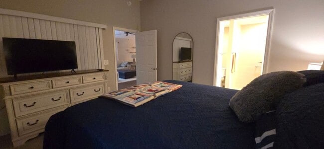 Building Photo - 5828 Tupelo Ter