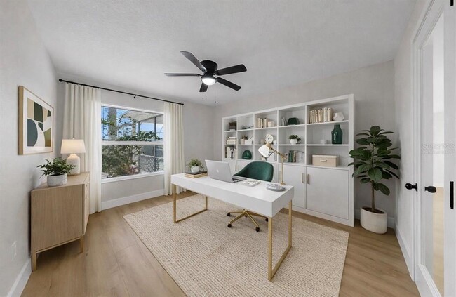 Building Photo - 6511 Santiago Ct