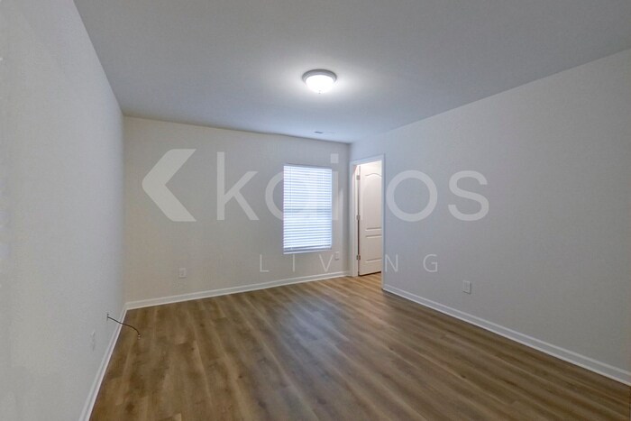 Building Photo - 2481 Whirlwind Ln