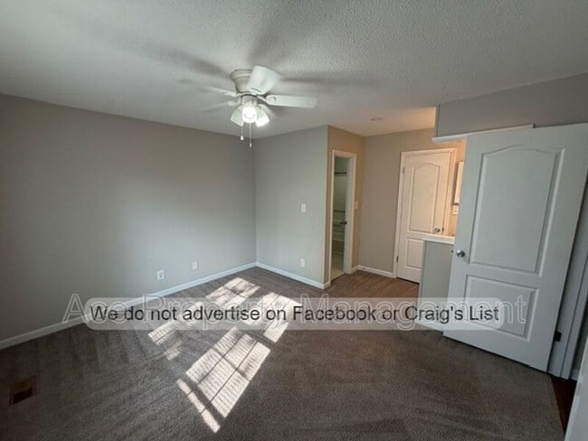 Building Photo - 6723 Vaughn Rd