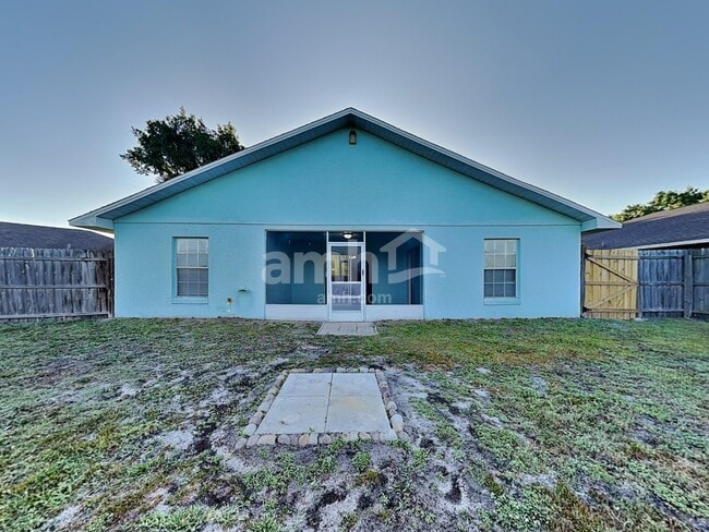 Building Photo - 1621 Christa Ct