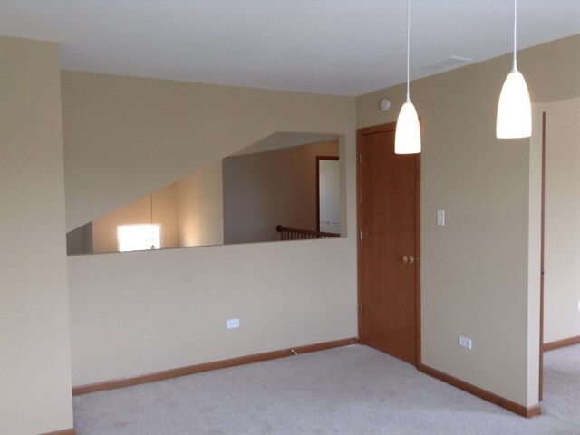 Building Photo - 2111 Gray Hawk Dr