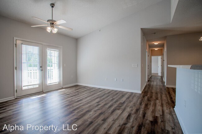 Building Photo - 3 br, 2 bath House - 531 McKenna Cir