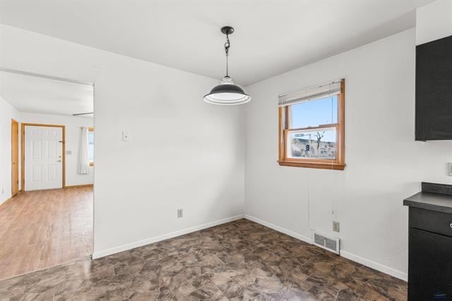 Building Photo - 832 Haines Ave