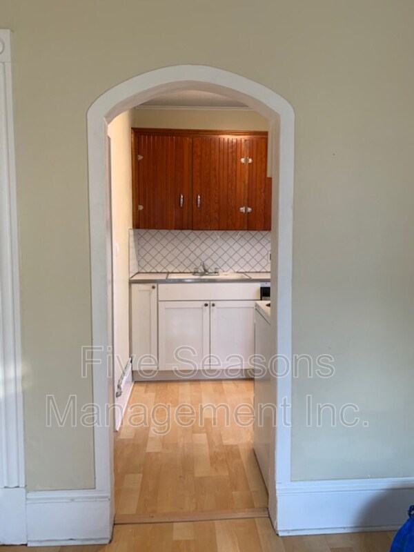 Building Photo - 21 Lafayette Pl