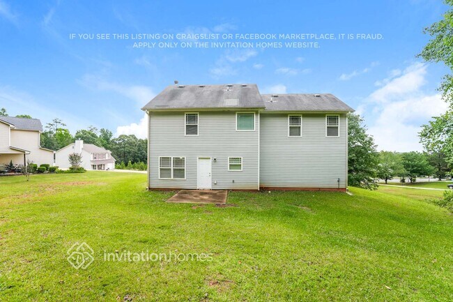 Building Photo - 85 Dayton Way