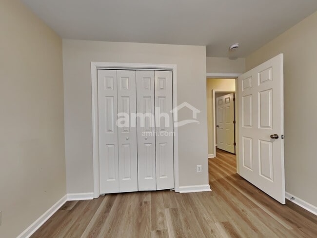 Building Photo - 5329 Deep Blue Ln