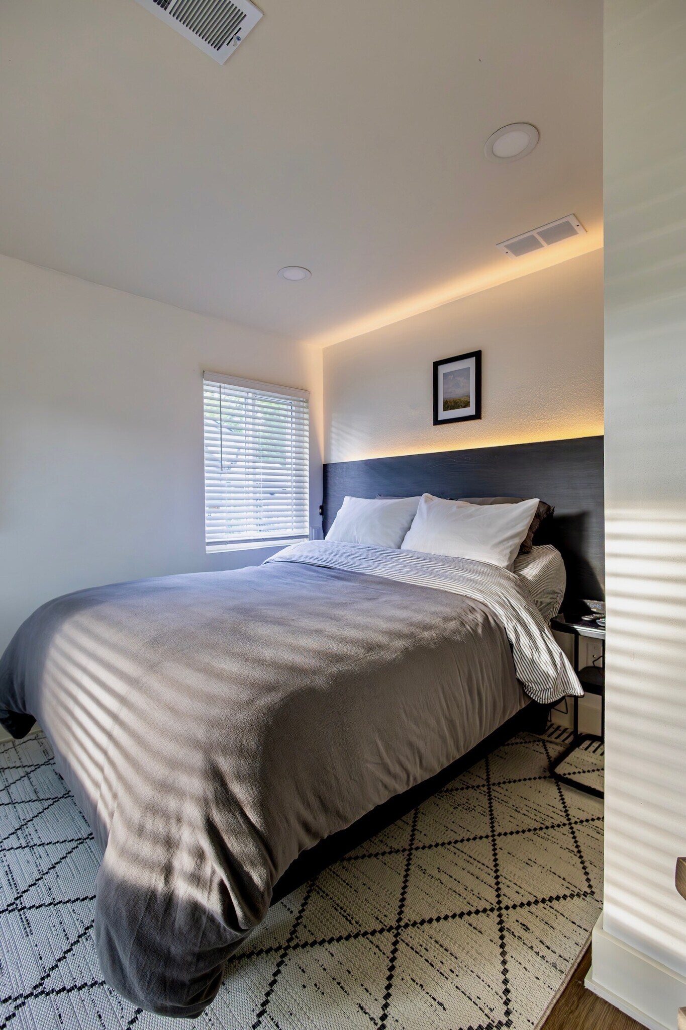 Building Photo - 5270 N 57th St