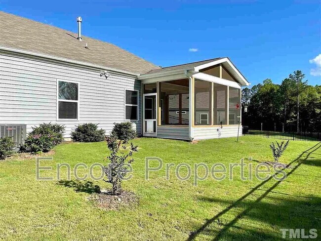 Building Photo - 8 Coughlin Wy