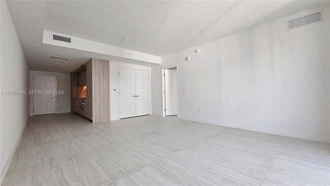 Building Photo - 77 SE 5th St