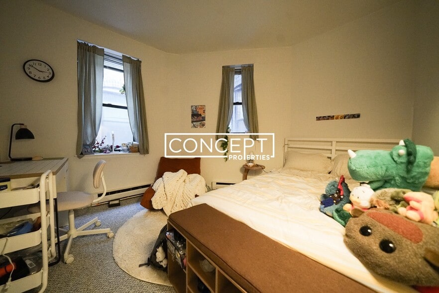 Building Photo - 772 Columbus Ave