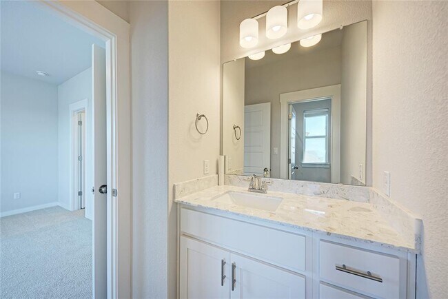 Building Photo - 11625 Lake Stone Dr