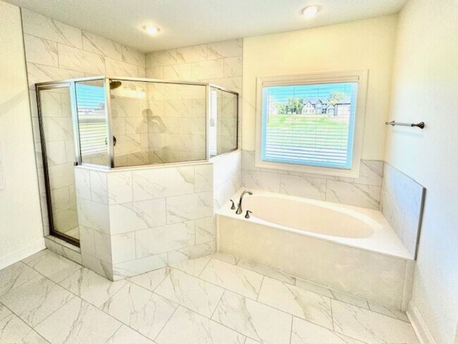 Building Photo - Now Leasing a Spacious 4-bedroom 2.5 Bath Home in Olive Branch @ Southbranch.