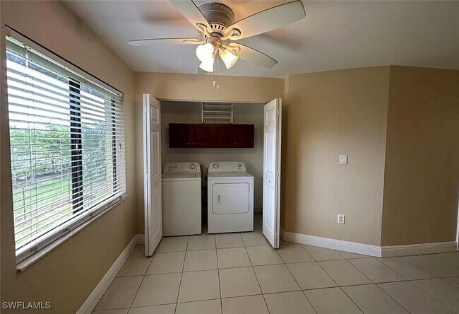 Building Photo - 1350 Green Valley Cir