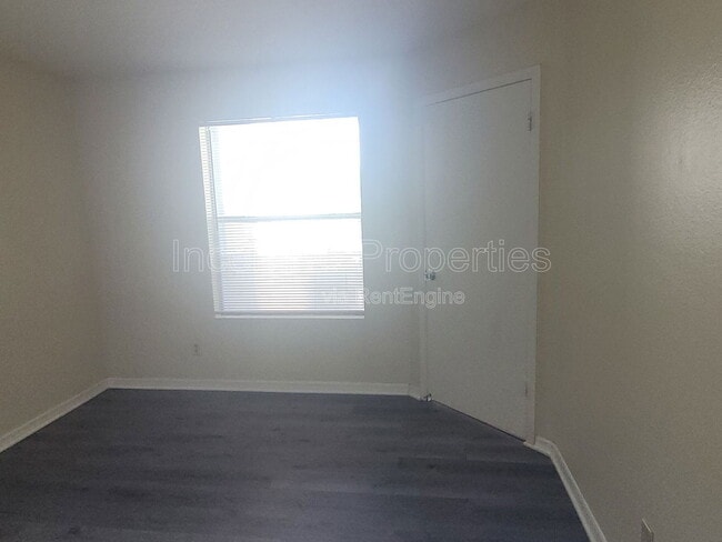 Building Photo - 4736 Walden Cir