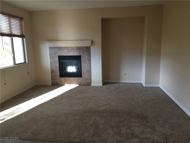 Building Photo - 11904 Luna Del Mar Ln