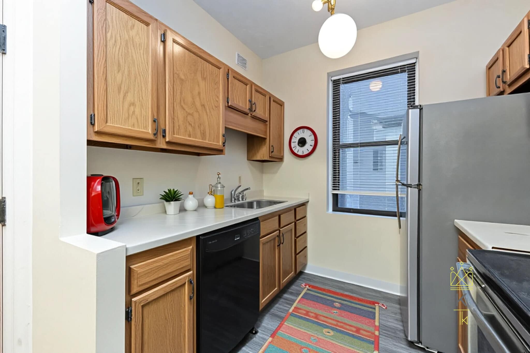 Building Photo - 1100 Beacon St