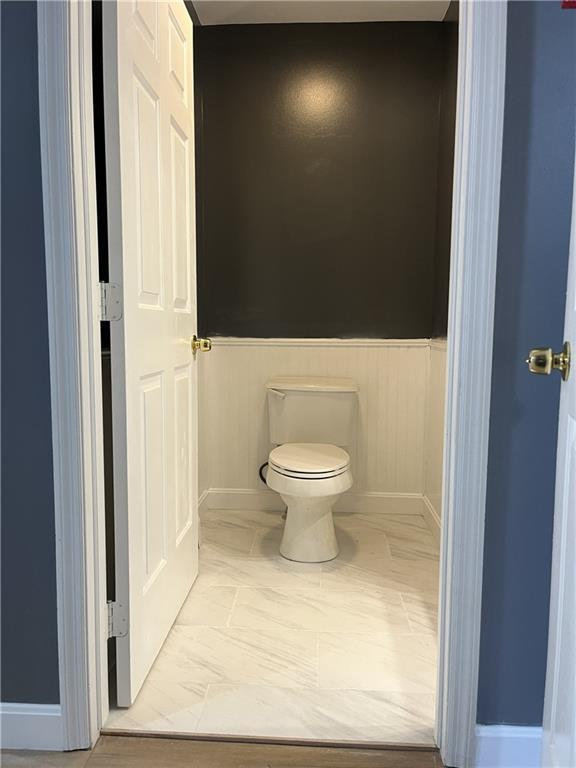 Building Photo - 11 Newcomb St