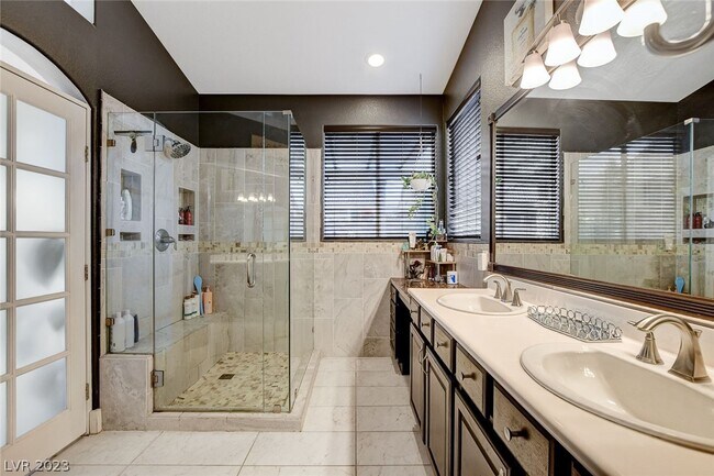 Building Photo - 5783 Tuscan Hill Ct
