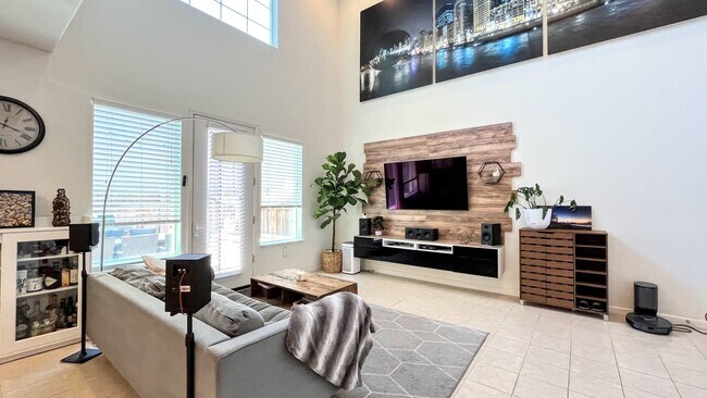 Building Photo - 3BD/2.5BA - Modern 3-Bed Home with Privacy & Amenities: Near Schools, Parks & Shopping!