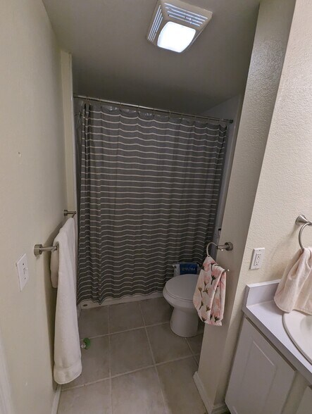 Building Photo - 5133 SW 91 Ct