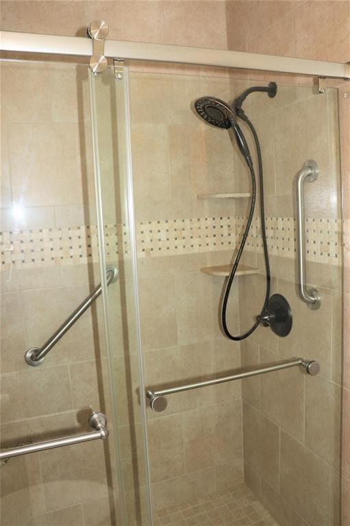 Building Photo - 12139 Sharpview Dr