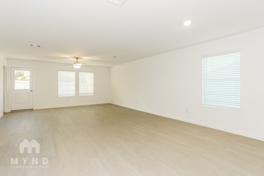 Building Photo - 10116 Dalgreen Cir