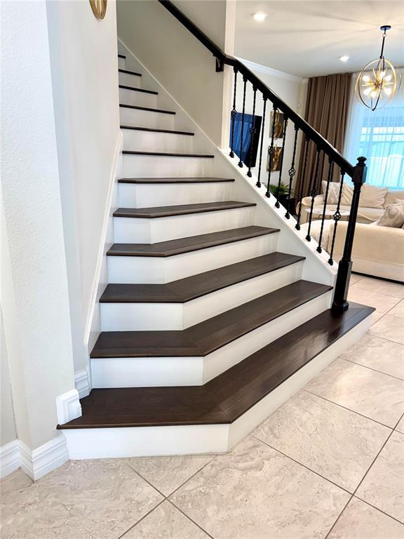 Building Photo - 8000 Leaf Grv Cir