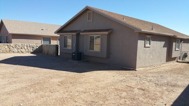 Building Photo - 12737 Rodolfo Anchondo Ct