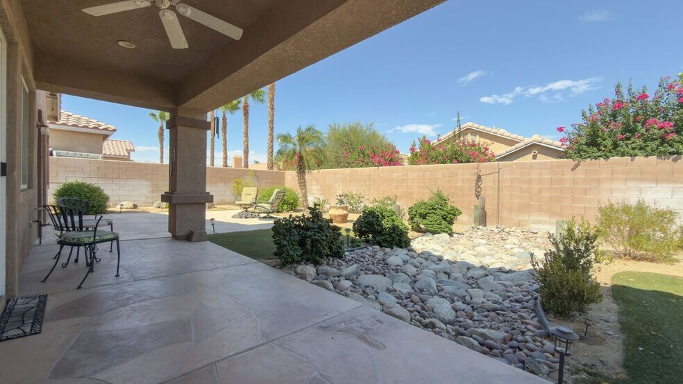 Building Photo - 45576 Whistler Ct