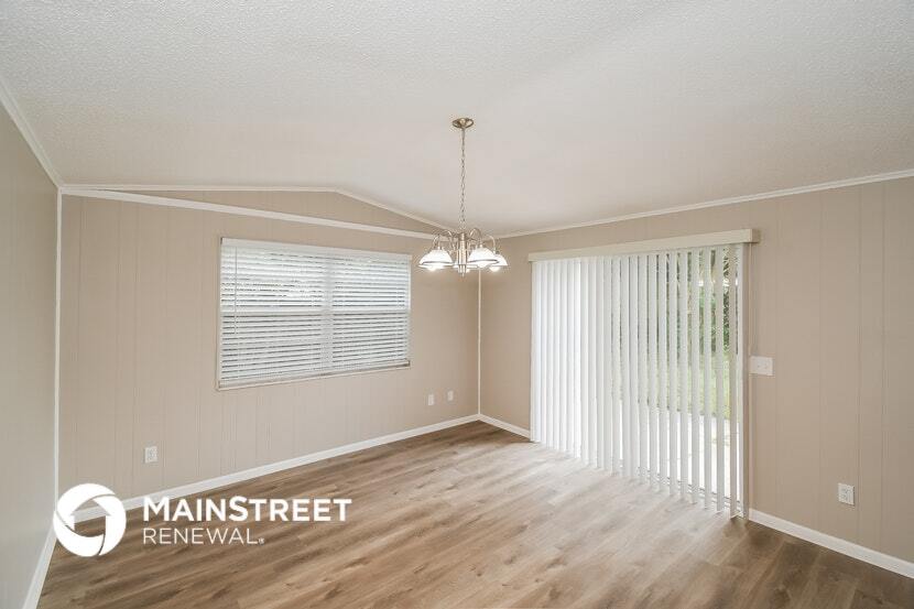 Building Photo - 1523 Lavilla Dr N