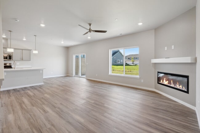 Building Photo - 2232 Eversull Ln