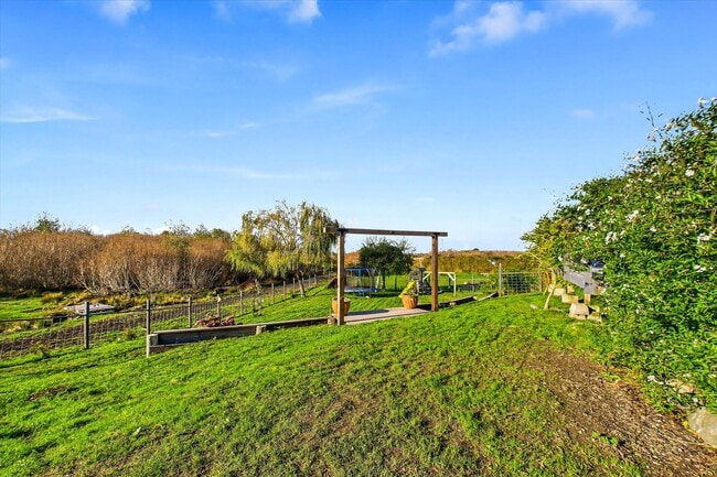 Building Photo - Custom Home on Property just outside of Eureka!