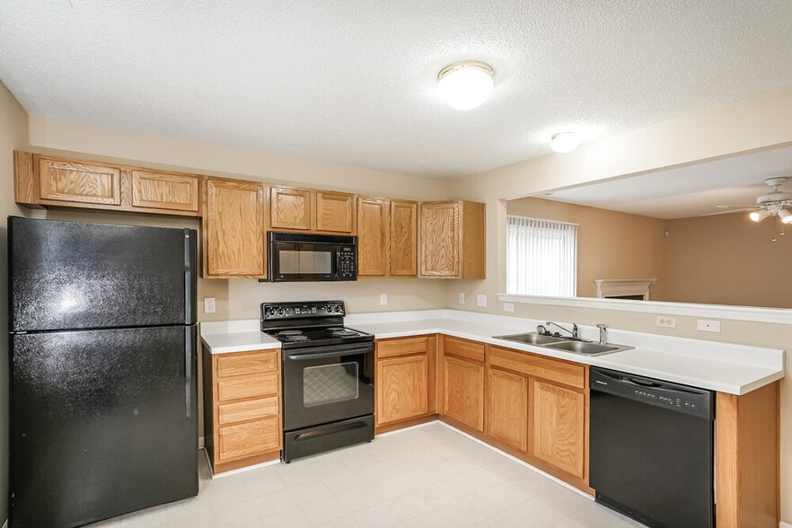 Building Photo - 4737 Tommans Trail