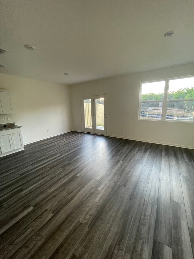 Building Photo - 26 Thetford Wy