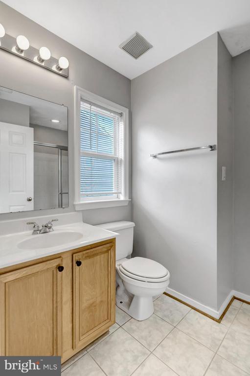 Building Photo - 26161 Rachel Hill Dr