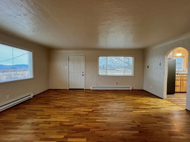 Building Photo - 261 Wilcox Rd