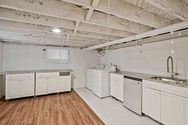 Building Photo - 5309 14th St NW