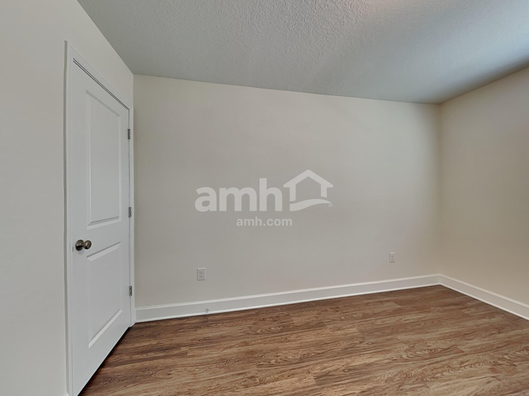 Building Photo - 6608 Hidden Rose Pl