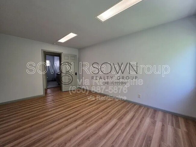 Building Photo - 412 E William St