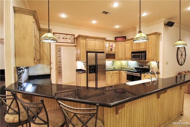 Building Photo - 3003 Wisteria Dr