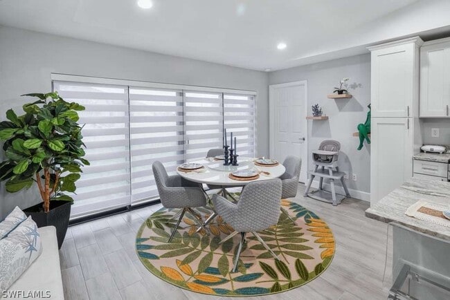 Building Photo - 3911 NW 40th Ln