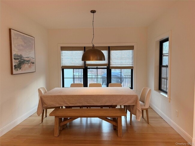 Building Photo - 6 Conifer Ct